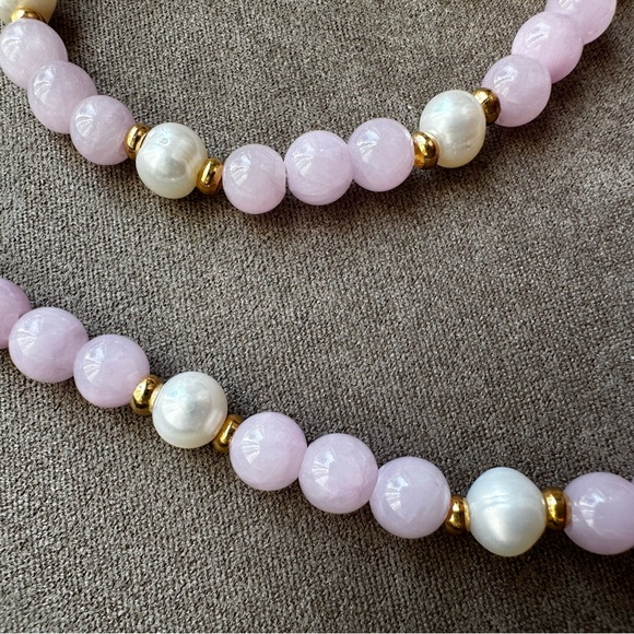 Bracelet and Necklace combo - Picture 4 of 8